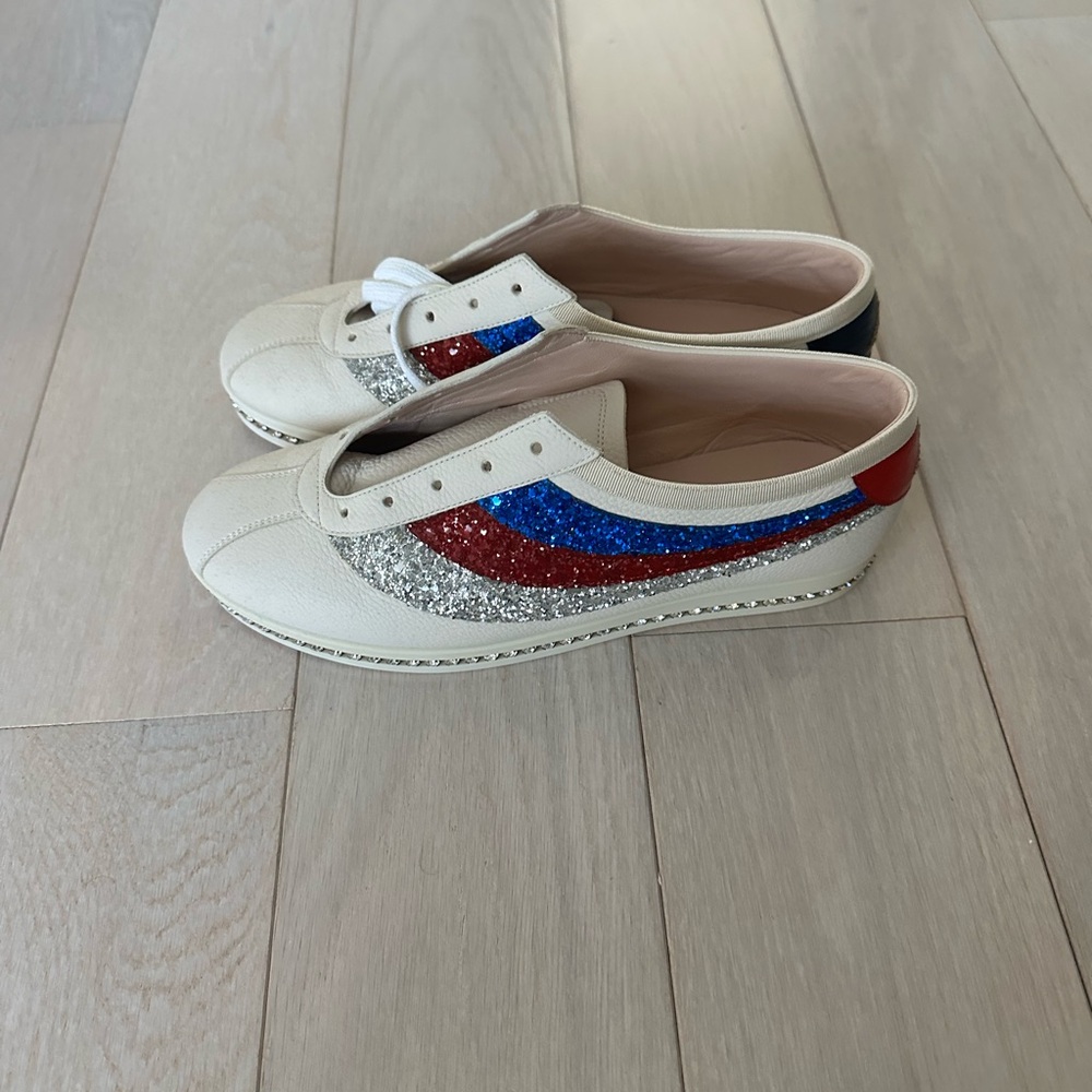 Gucci Women's Sneakers in Cream, Red, Blue, and Silver